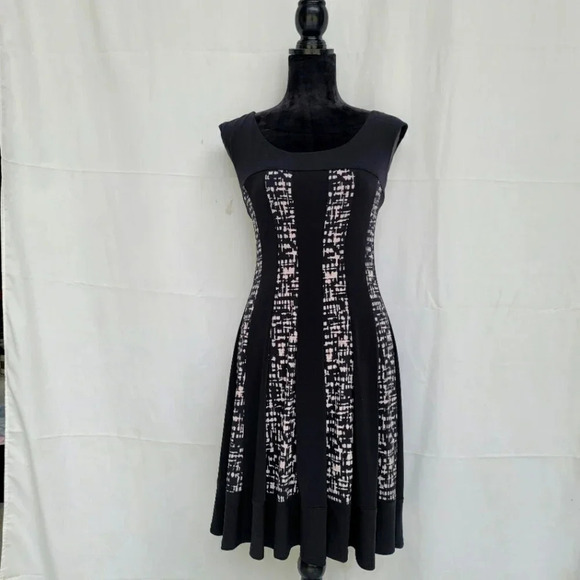 NWT Connected Apparel A-Line Dress Womans Black Beige Knit Sleveless Stretch 6 - Picture 1 of 12